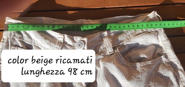 Pantaloni beige ricamato tg S