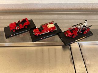 8 Miniaturas Camiones Bomberos
