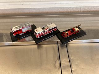 8 Miniaturas Camiones Bomberos