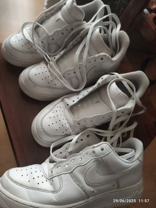 Nike Air Force 1 blancas - 2 pares