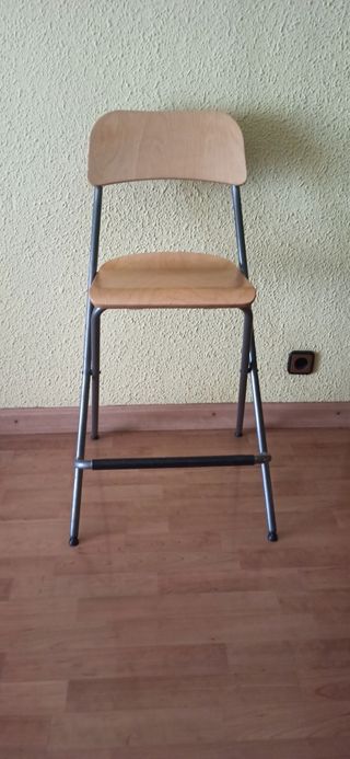Taburete alto plegable madera metal