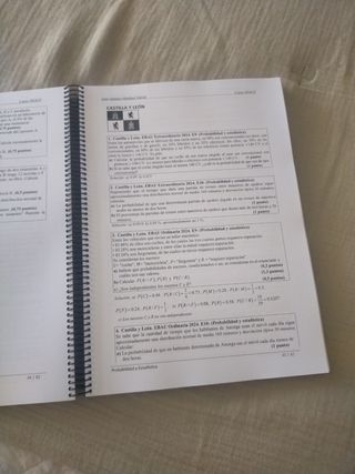 Exámenes EBAU matemáticas, prueba acceso universit