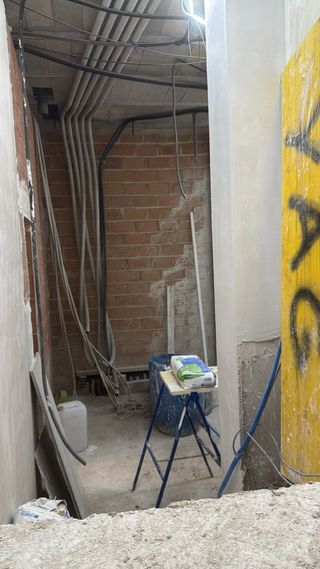 Yeso proyectado y manual