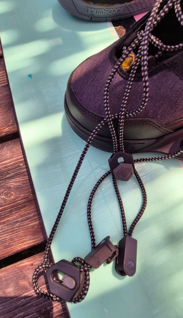 Botas wakeboard Liquid Force: ¡Como nuevas!