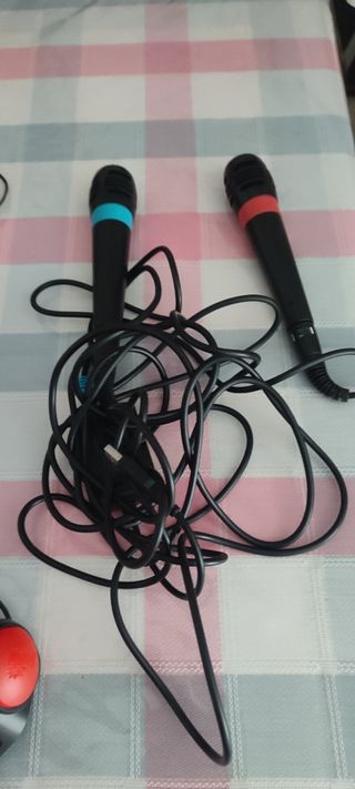 PS2 (PlayStation 2) negra + accesorios