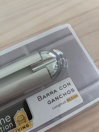 Barra con ganchos 45.5cm Home Creation