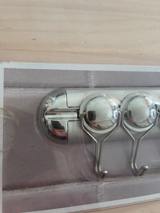 Barra con ganchos 45.5cm Home Creation