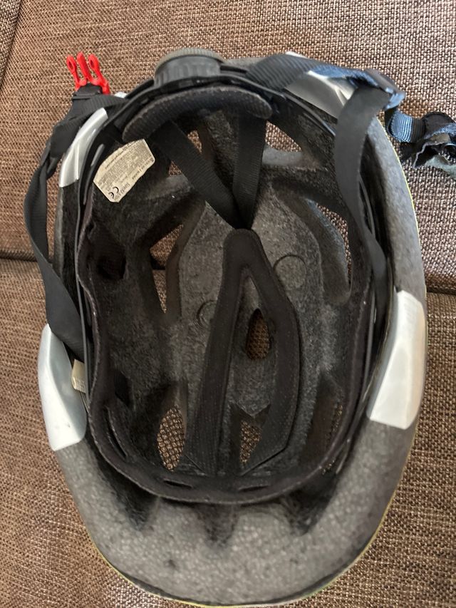 Casco bici infantil flores