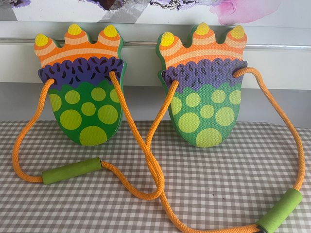 Monster Clompers Alex - Saltarín