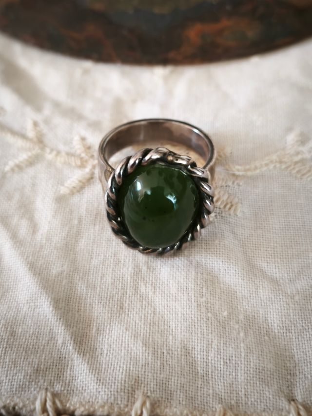 ANILLO DE PLATA Y JADE