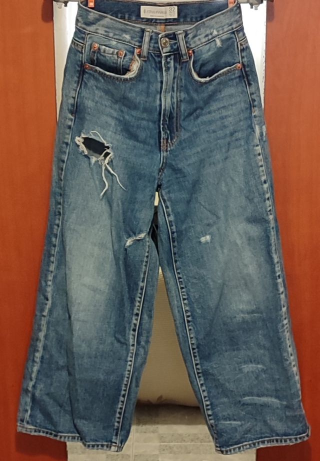 Vaqueros Stradivarius 32