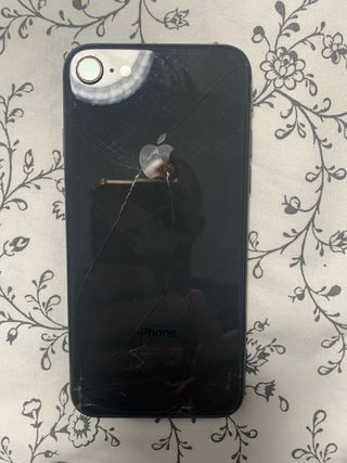 iPhone 8 negro - 64GB