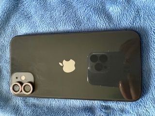 iPhone 11 Negro - 83% batería Negociable