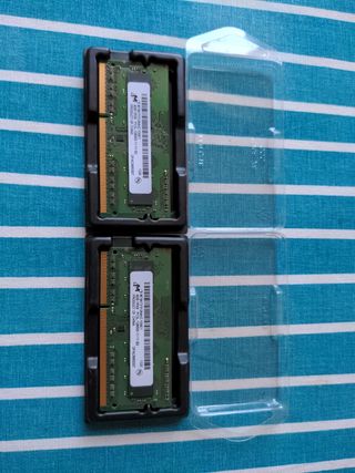 2x Micron 4GB DDR3L 1600Mhz RAM