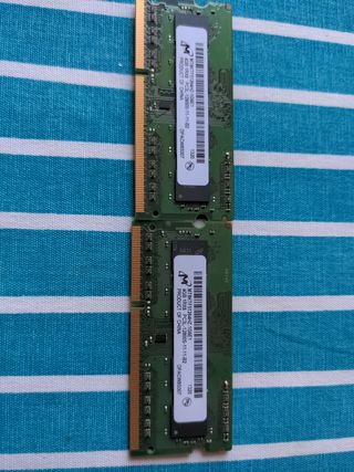 2x Micron 4GB DDR3L 1600Mhz RAM