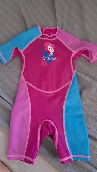 Bañador neopreno niña sirena.Talla 2 años.