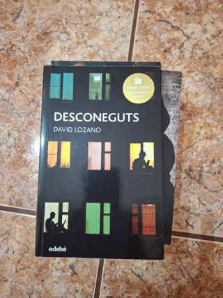 DESCONEGUTS: Premi EDEBÉ de Literatura Juvenil ...