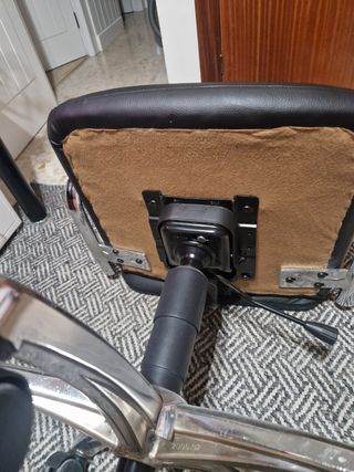 Silla oficina giratoria negra