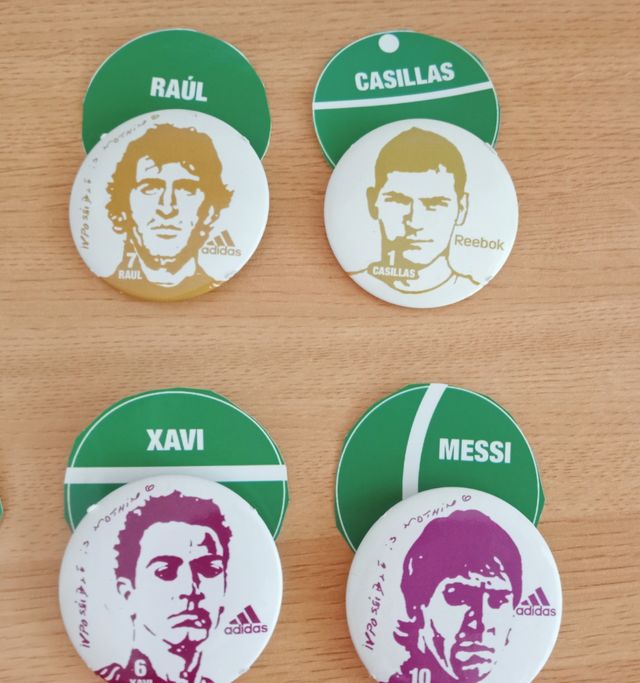 Chapas jugadores fútbol Adidas