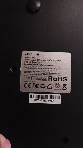 Proyector WIMIUS P62 Portátil en su bolso original