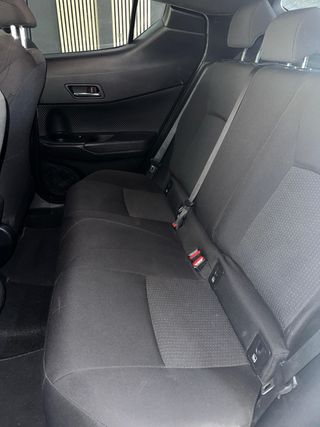 Toyota C-HR *MANUAL*