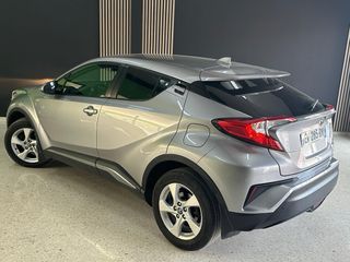 Toyota C-HR *MANUAL*