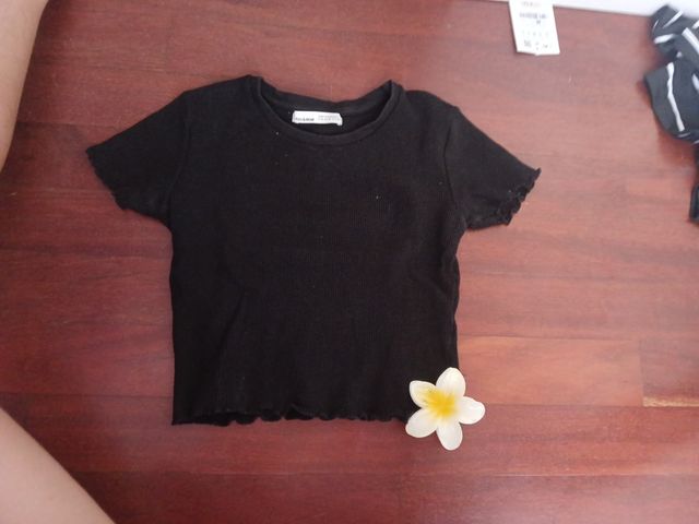 Camisetas rayas blancas y negras - 2 XS - 1 S.