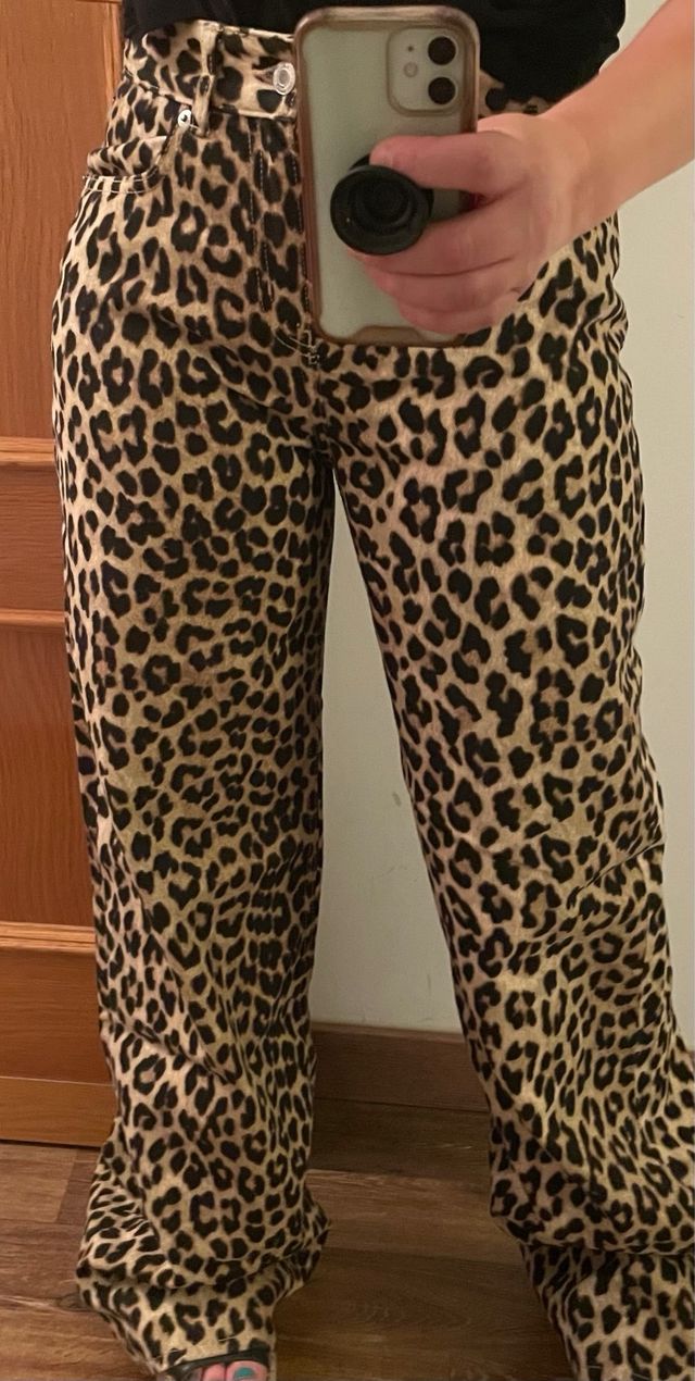 Pantalones Zara Leopardo