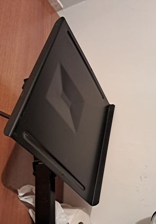 Soporte tele de tubo de 17"
Como nuevo