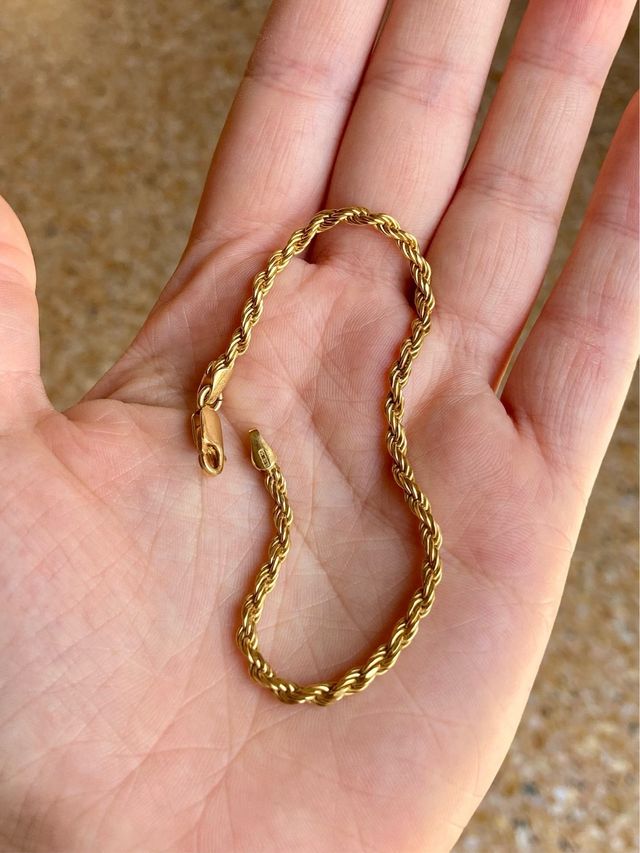 Bracciale intrecciato di argento dorato