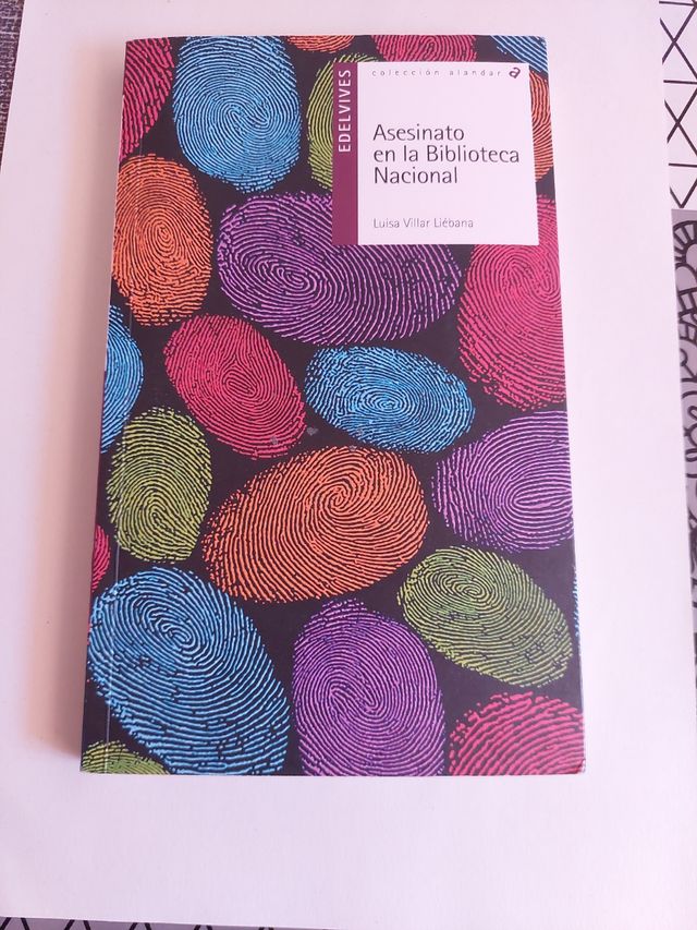 Asesinato en la Biblioteca Nacional (Alandar) (...