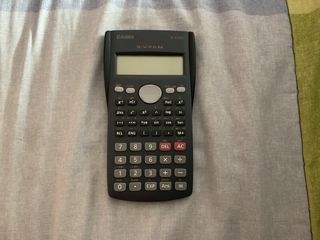 Calculadora Casio fx-82MS