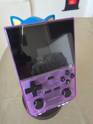 Consola retro portátil morada