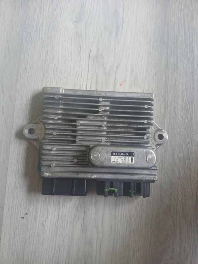 Centralita Yamaha Aerox 4 - V2N MAX 125