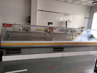 Vitrina carnicería-charcutería