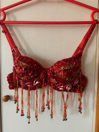 Vestido rojo danza del vientre