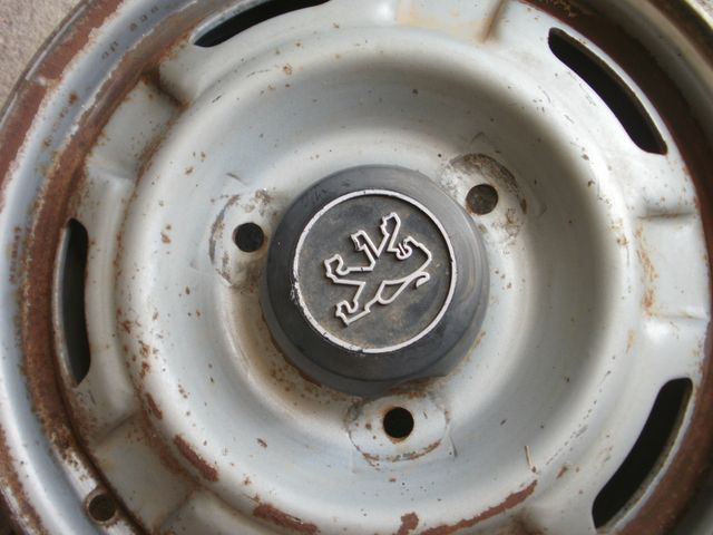 2 Llantas Peugeot 106 - 3 Tornillos