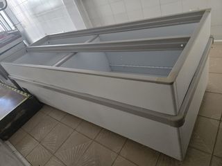 Congelador expositor 4 puertas