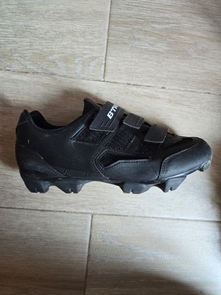 Zapatillas Ciclismo MTB. TALLA 42