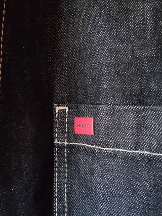 Chaqueta vaquera Hugo negra