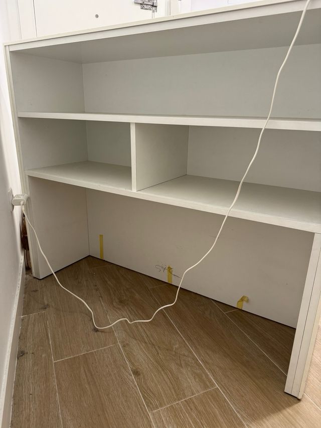 Mostrador recepción blanco