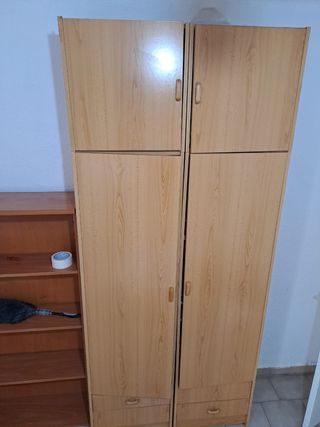 Armario madera 2 puertas