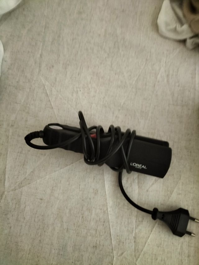 Plancha pelo L'Oréal - Negra