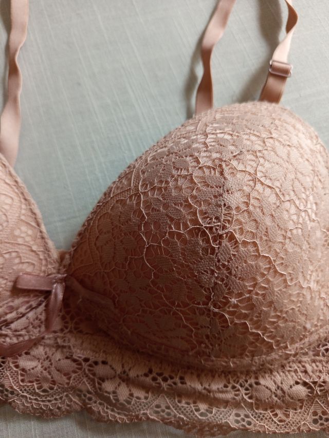Sujetador encaje beige