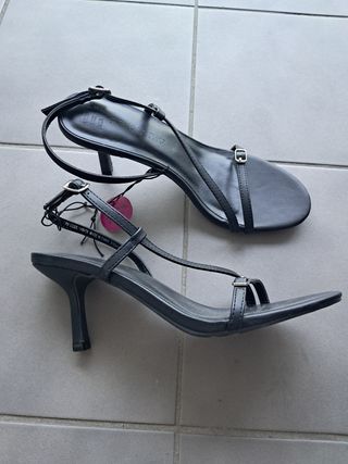 Sandalias negras tacón bajo nº38
