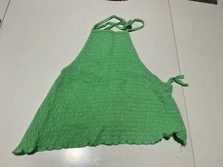 Top corto verde - Tirantes