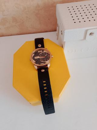 Reloj Diesel DZ7315 - Piel y Oro
