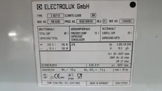Nevera Electrolux caravana