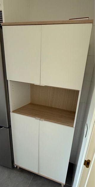 Aparador cocina blanco y beige