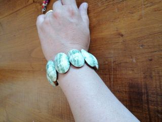 Braccialetto etnico verde e bianco